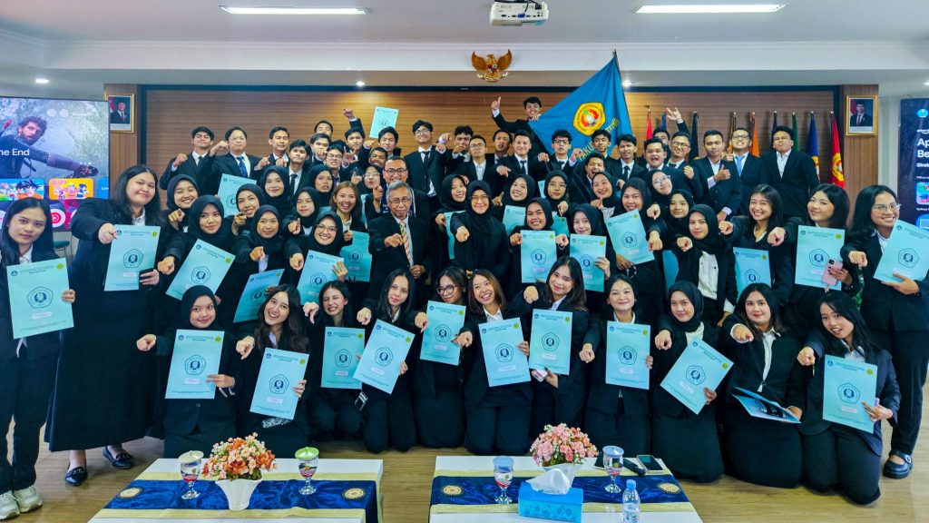 Calon Wisudawan S1 Teknik Industri Ke 75 FT UPNVJ