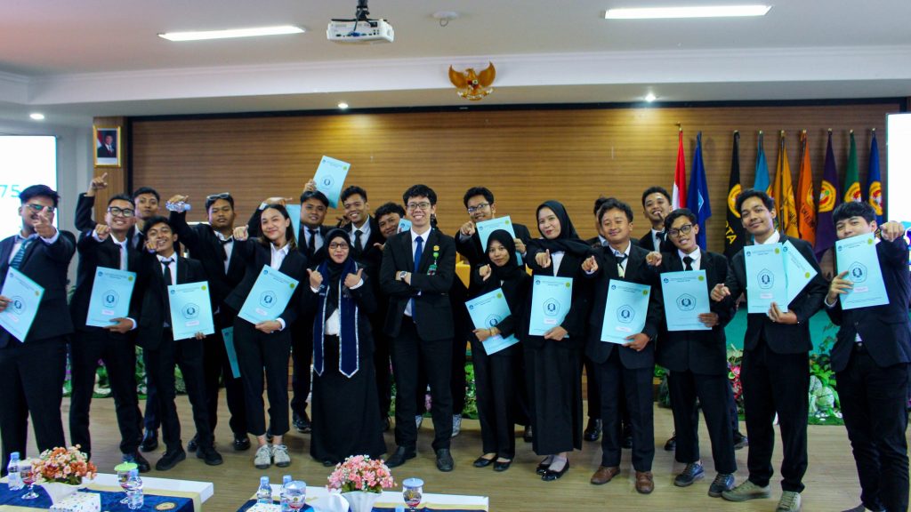 Calon Wisudawan S1 Teknik Perkapalan Ke 75 FT UPNVJ