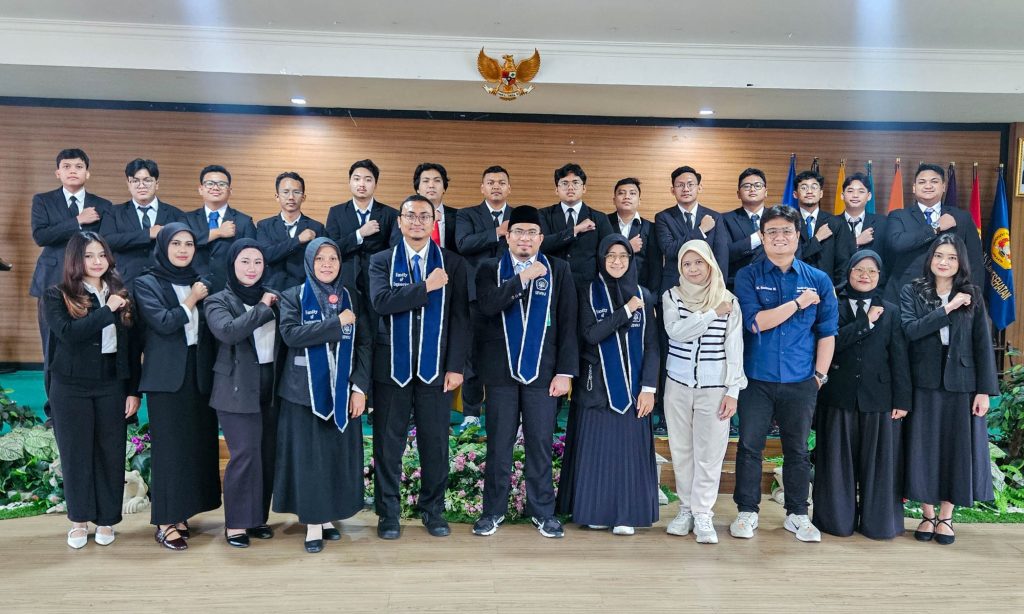 Calon Wisudawan S1 Teknik Industri FT UPNVJ