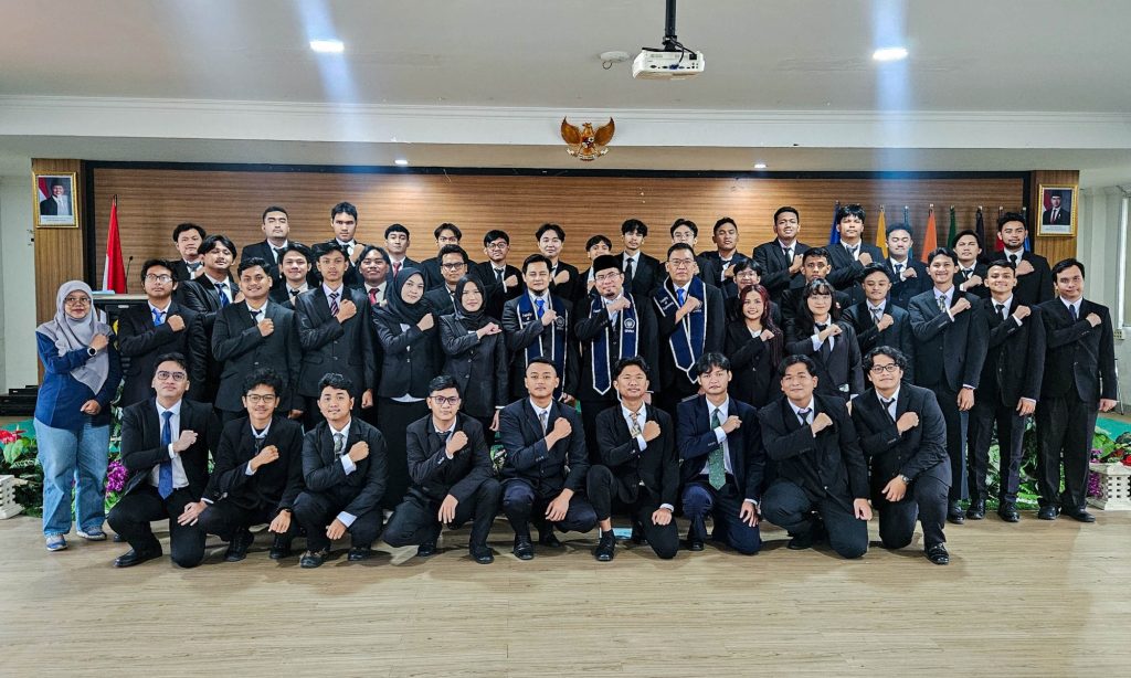 Calon Wisudawan S1 Teknik Mesin FT UPNVJ